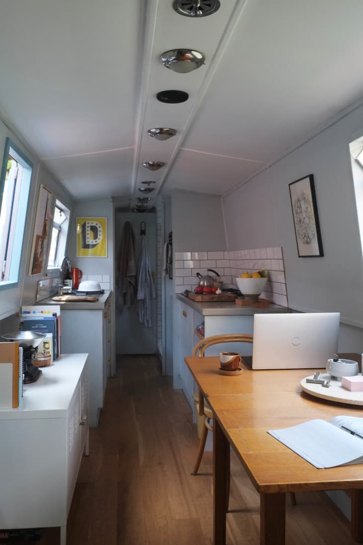 Small Minimal House Boat Tour Apartment Therapy